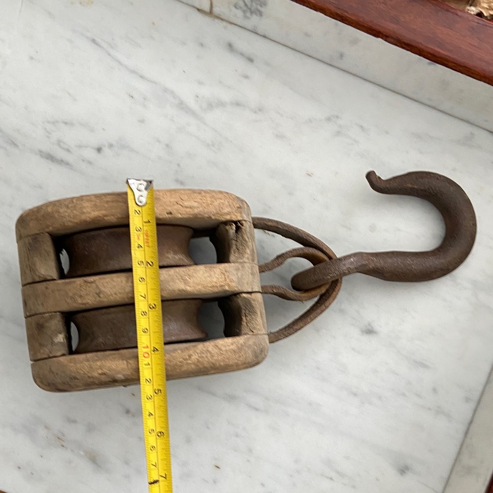Antique Rustic Double Wooden Pulley with Hook - Picture 7 of 7